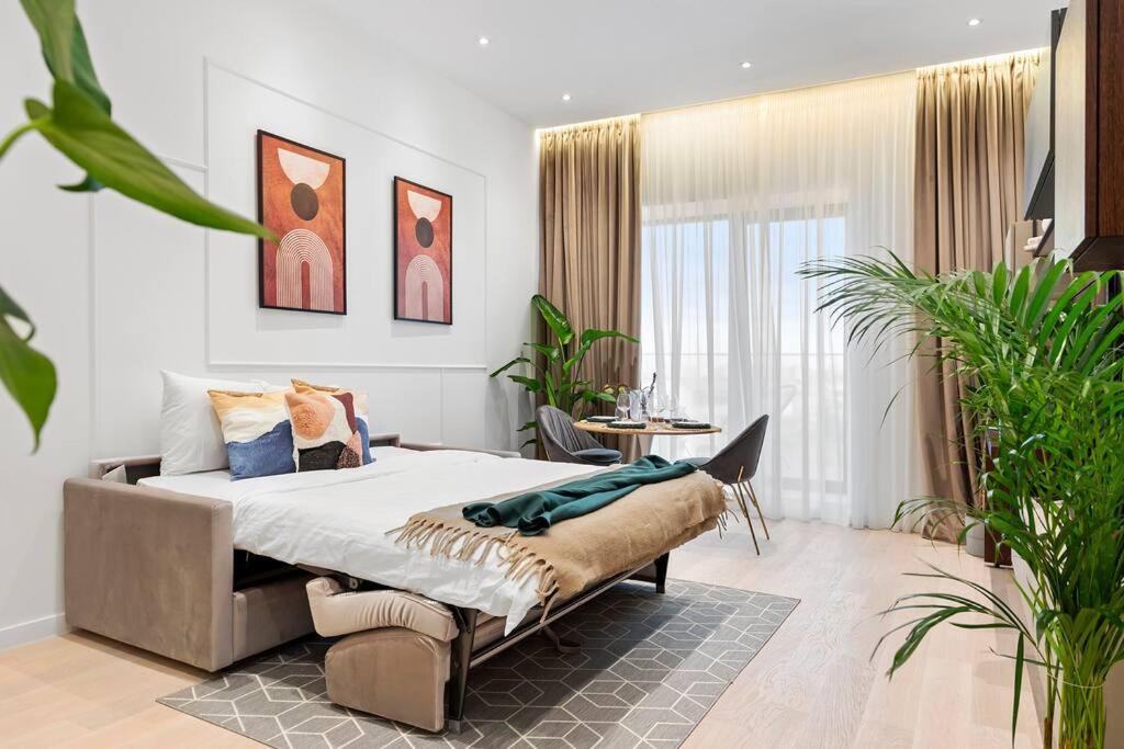 Floreasca Apartament On Business Centre ブカレスト エクステリア 写真